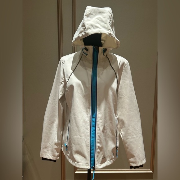 Free Country Women’s White Softshell Hooded Jacket Medium - Picture 2 of 6